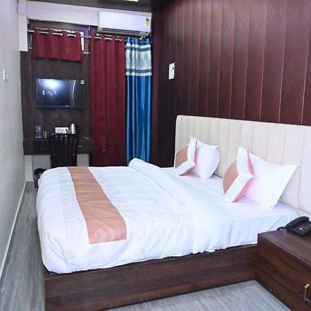 Sun High Stay Luxury Guest House Varanasi Luaran gambar