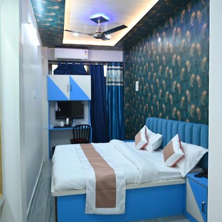 Sun High Stay Luxury Guest House Varanasi Luaran gambar