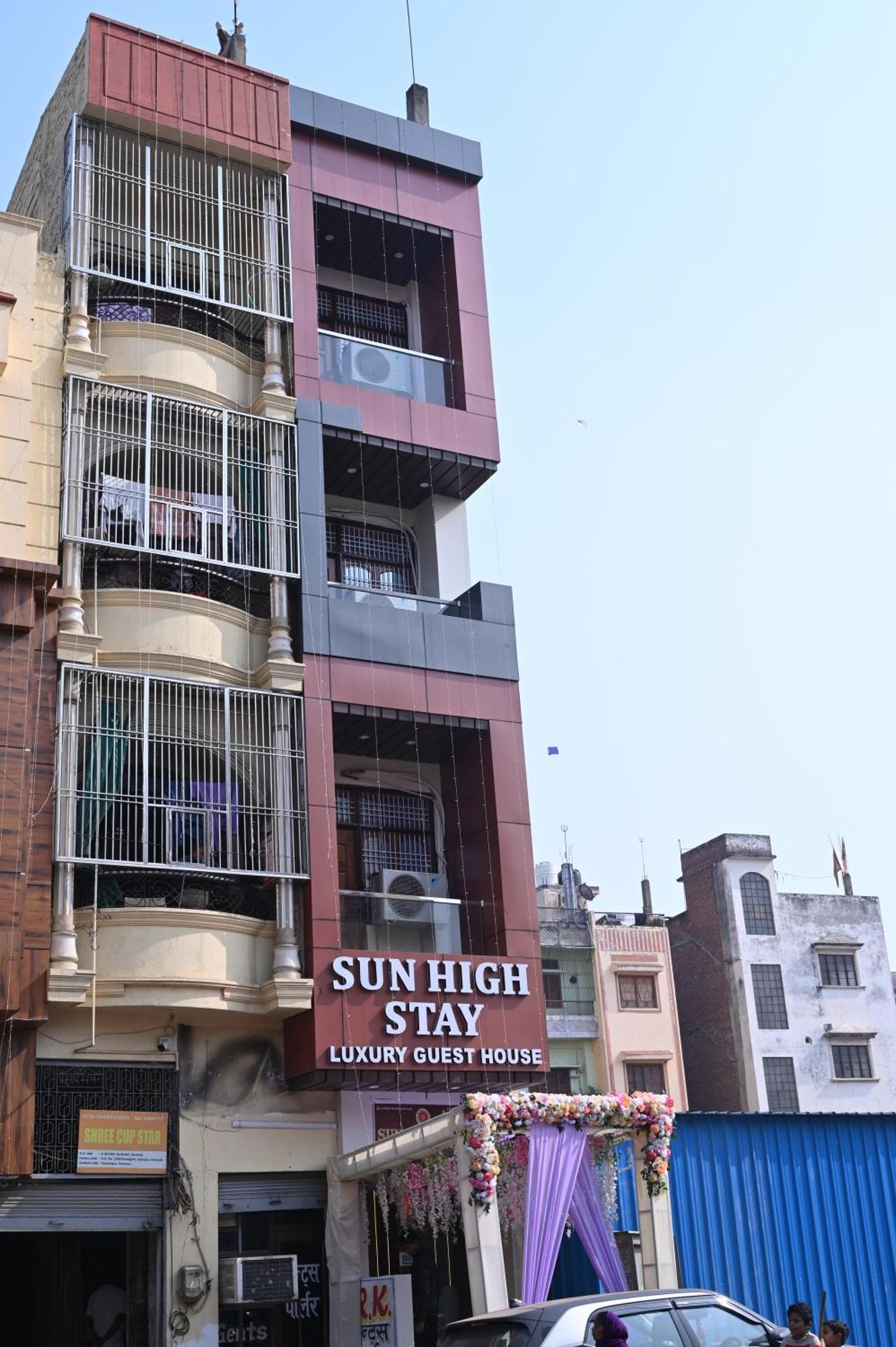 Sun High Stay Luxury Guest House Varanasi Luaran gambar